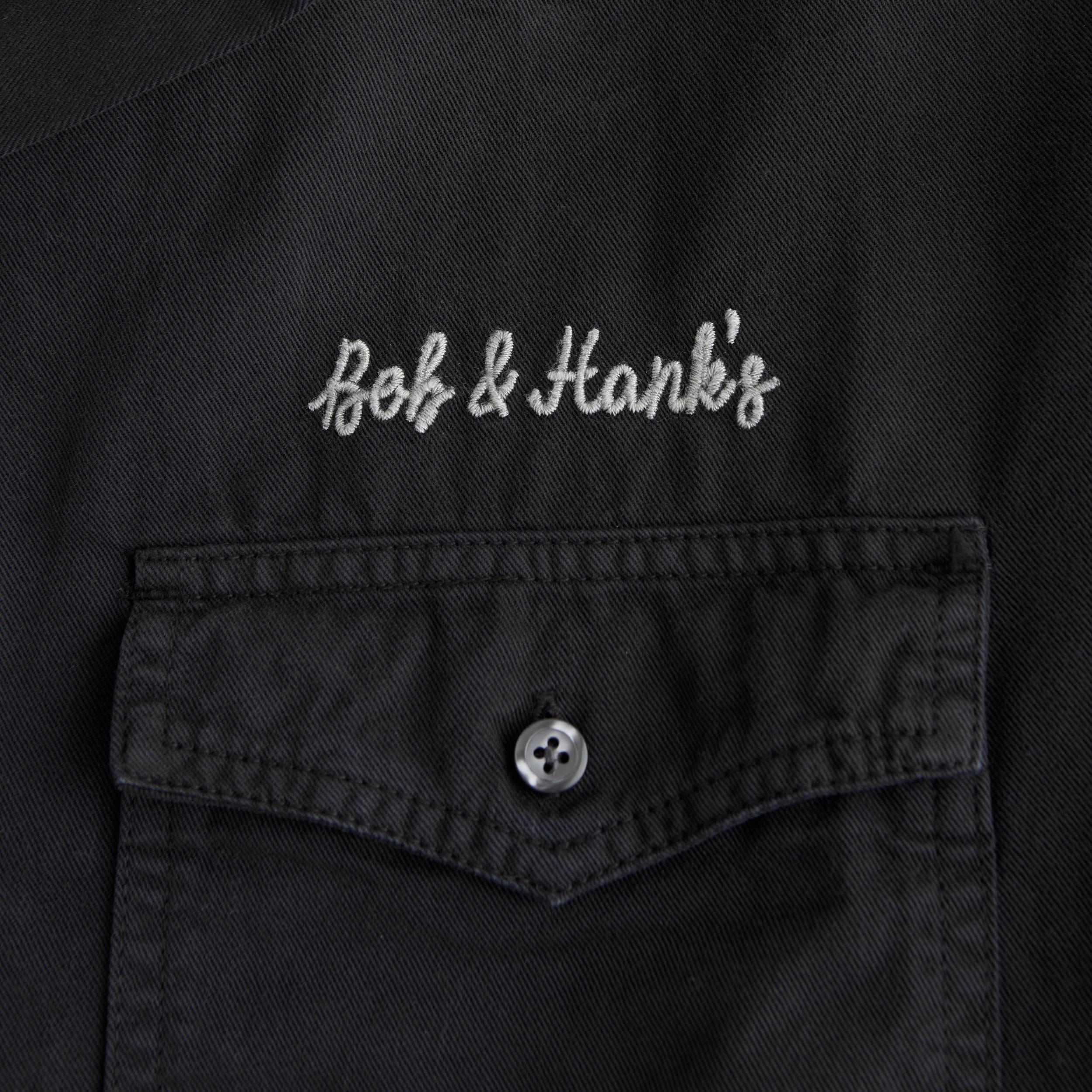 Short-Sleeve Cropped Western Graphic Button-Up Shirt Product Image