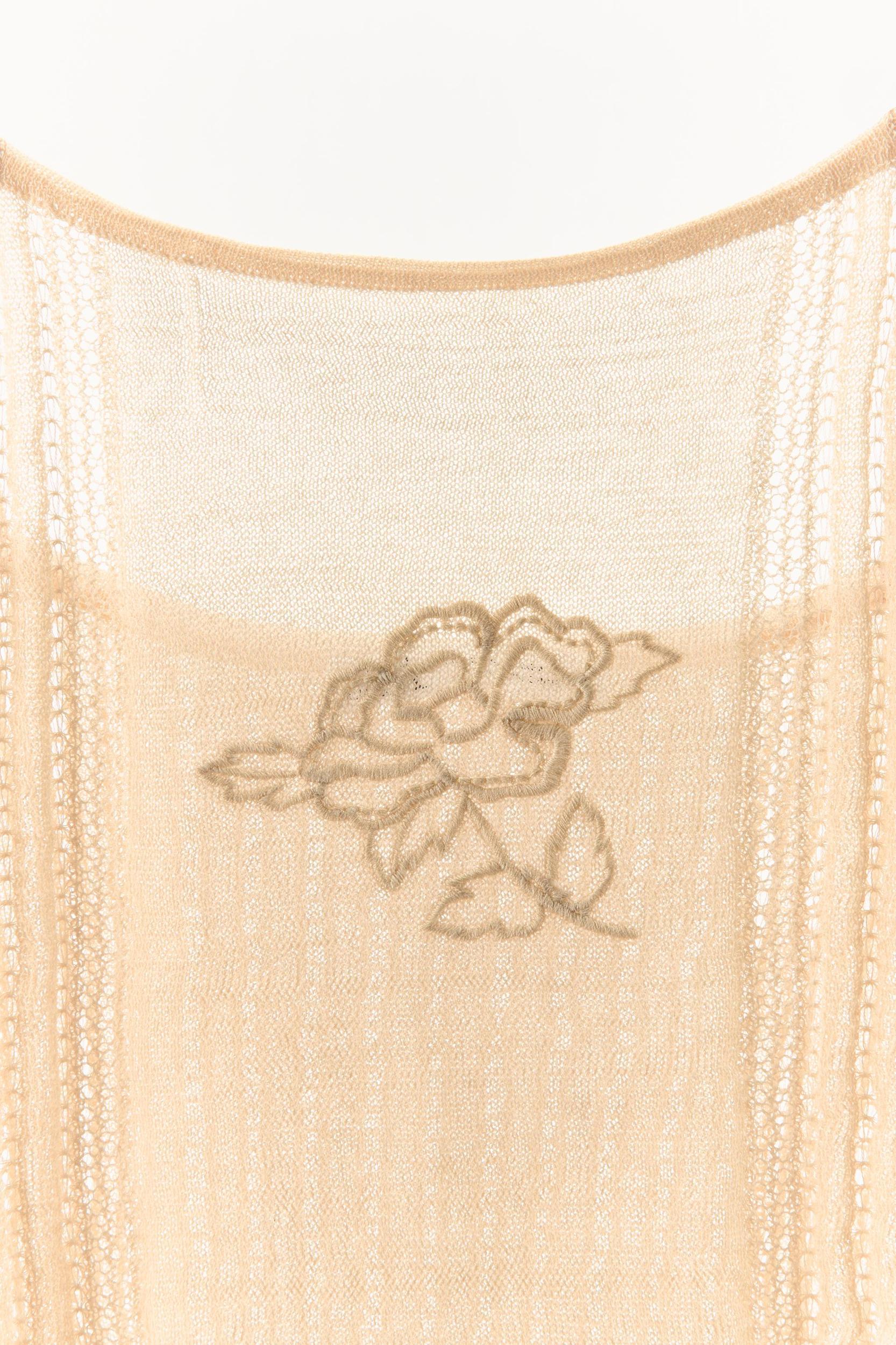 FLORAL EMBROIDERED KNIT TOP Product Image