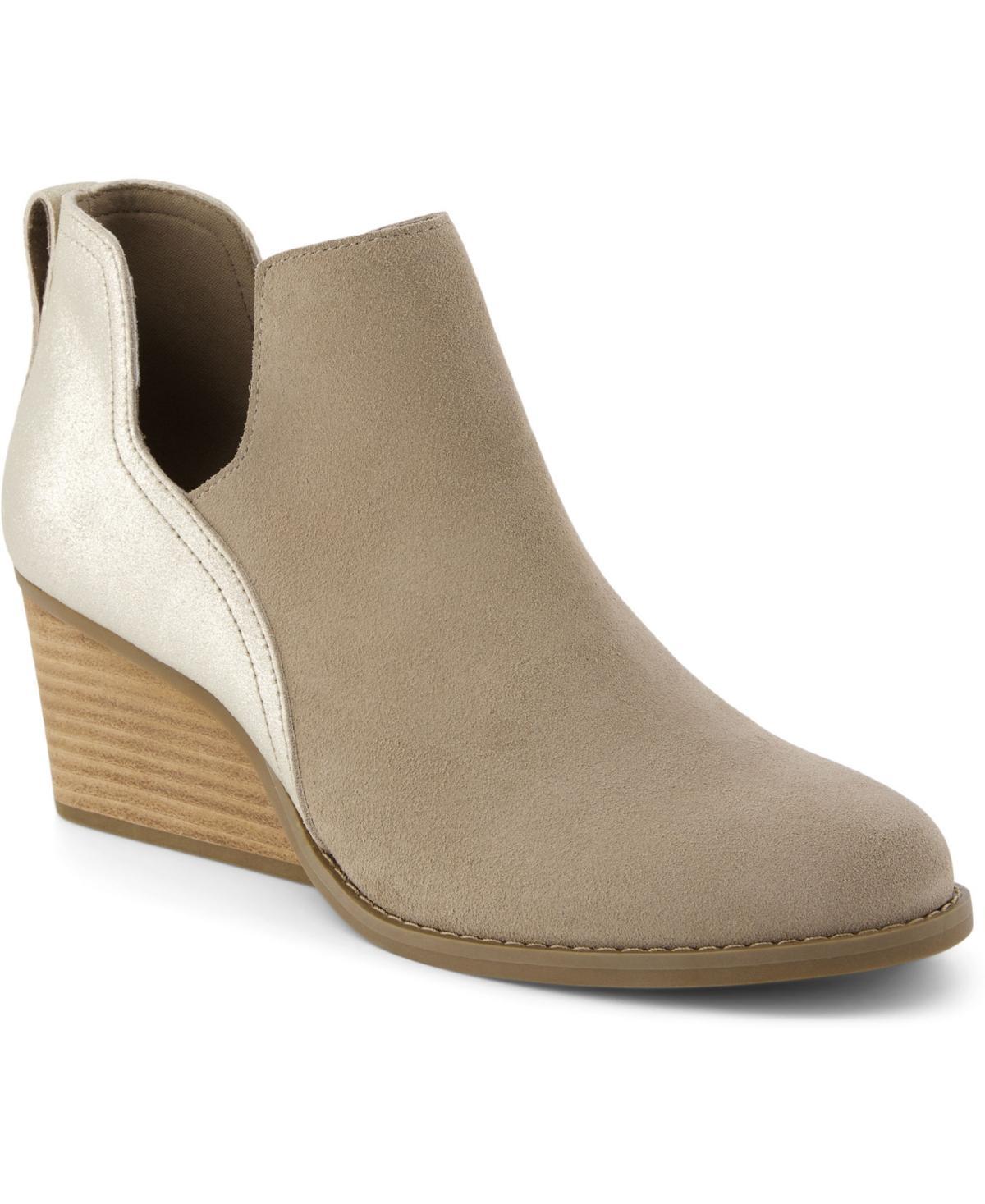 TOMS Gwen (Dune Suede) Women's Boots Product Image