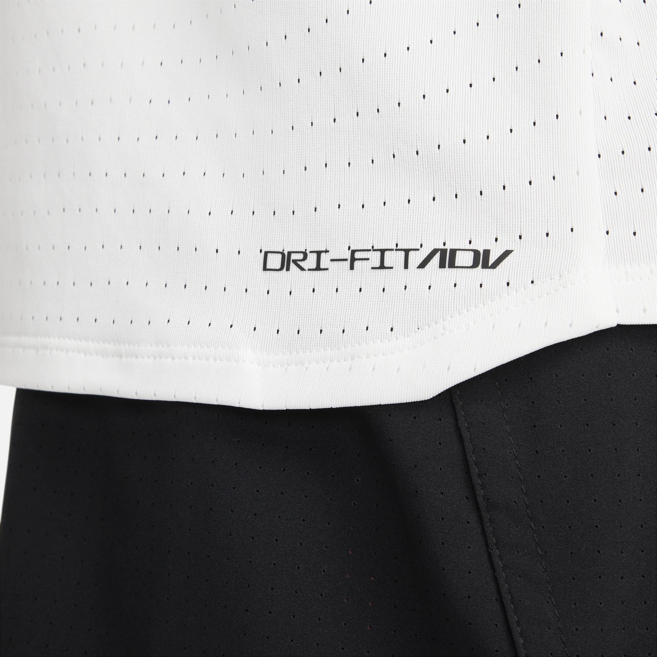 Nike Mens AeroSwift Dri-FIT ADV Running Singlet | FN4231-121 Product Image