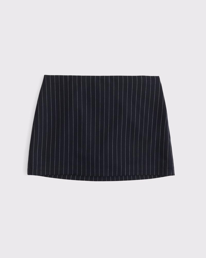 The A&F Scarlett Mid Rise Mini Skort Product Image