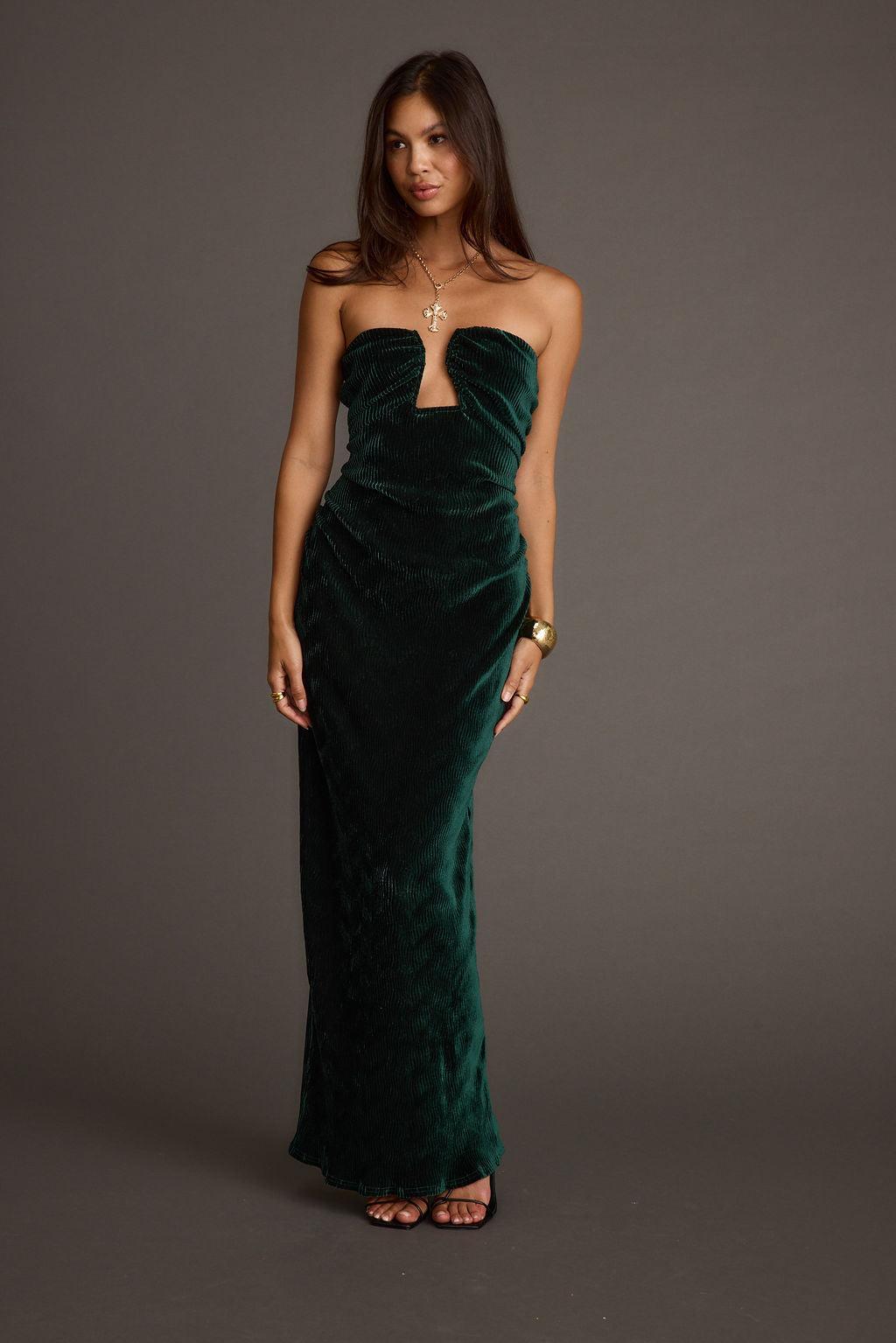 Jones Emerald Velvet Maxi Dress Product Image