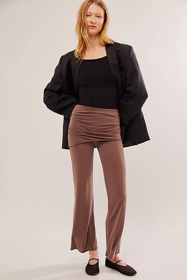 Geel Porto Skirt Pants Product Image