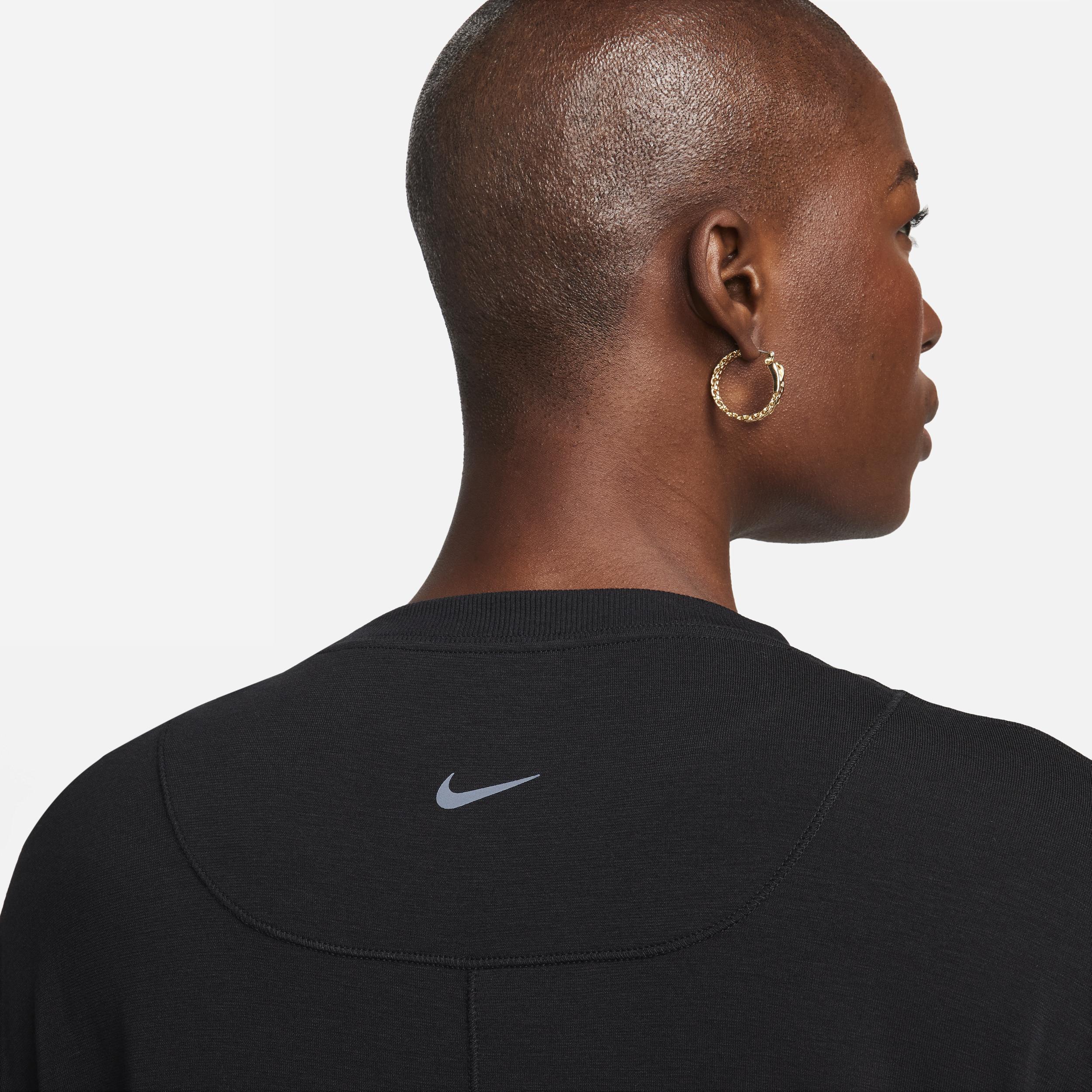 Nike One Relaxed Women's Dri-FIT Short-Sleeve Top Product Image