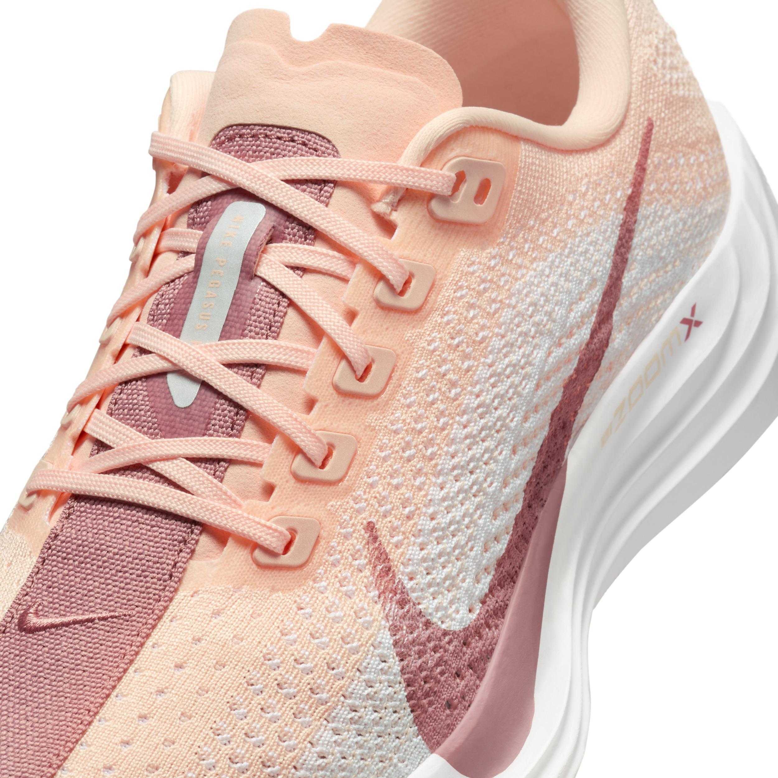 Nike Women's Pegasus Plus Road Running Shoes Product Image