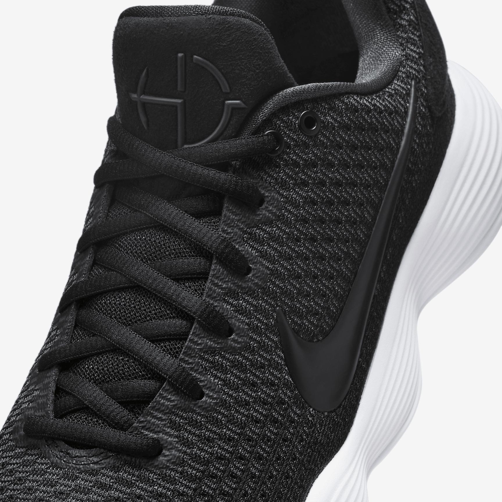 Nike Hyperdunk 2017 Low Basketball Shoes Product Image