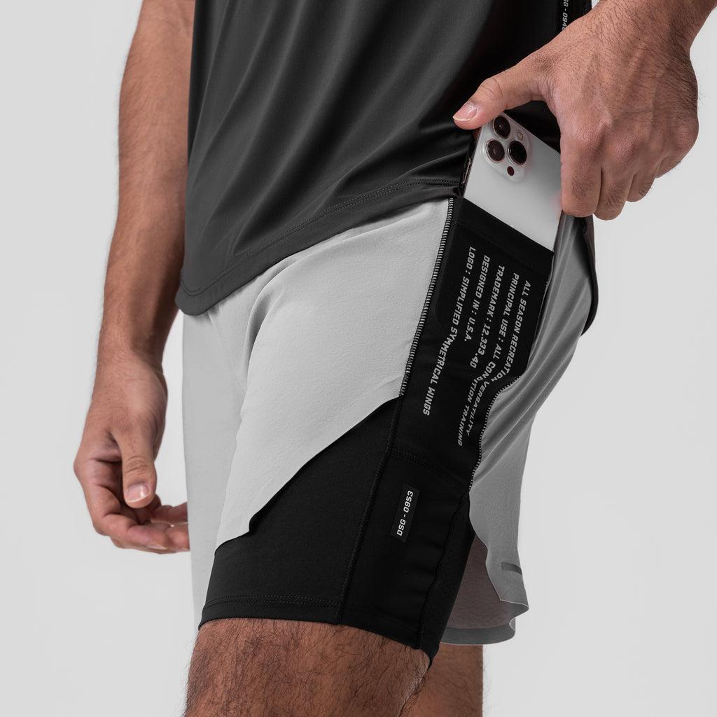 0953. Aerotex™ Hybrid Liner Short - Slate Grey/Black Male Product Image