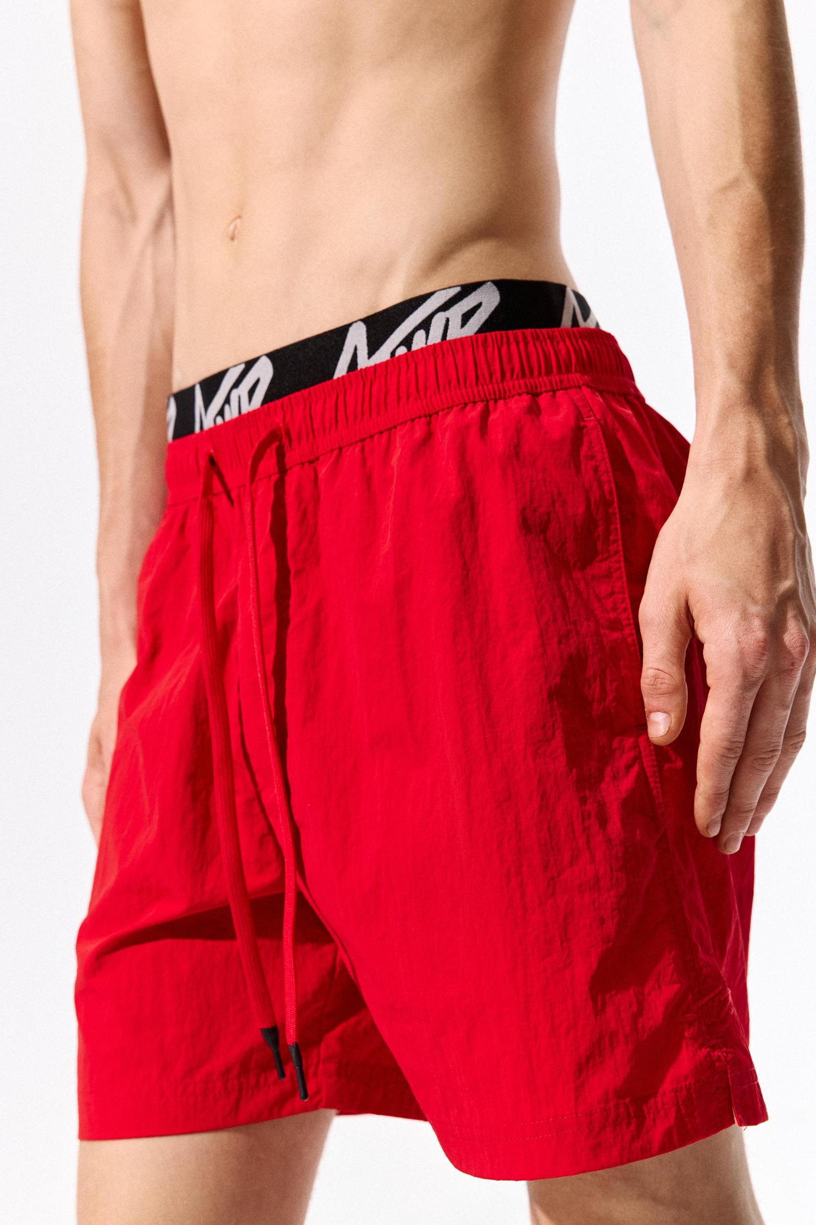 Board shorts with boxer waistband Product Image