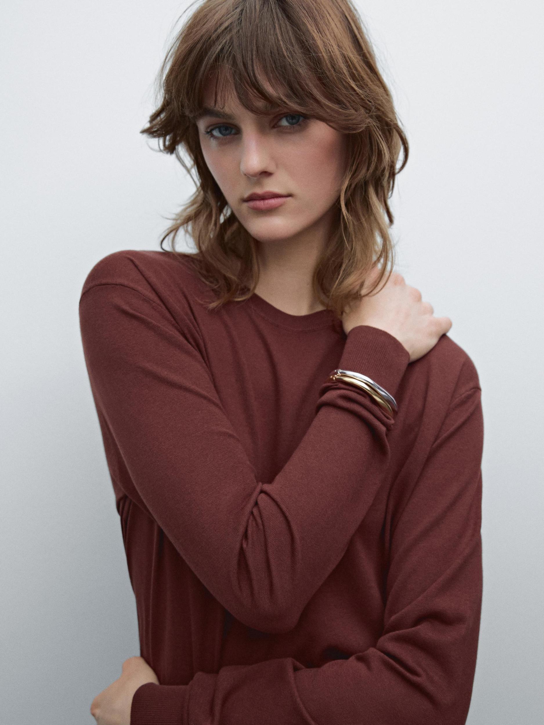 Knitted sweater round neck cotton blend Product Image