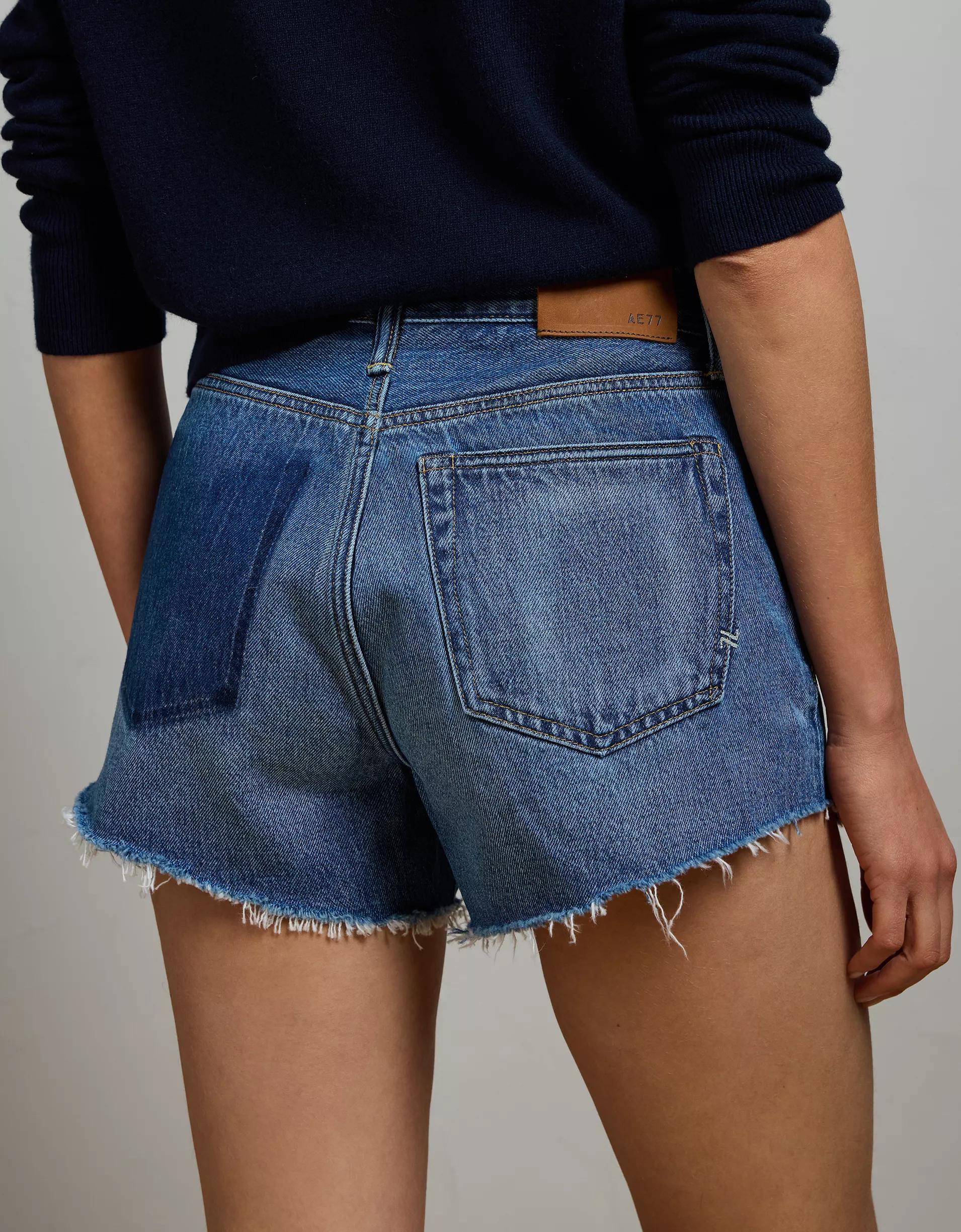 AE77 Premium Classic Denim Short Product Image