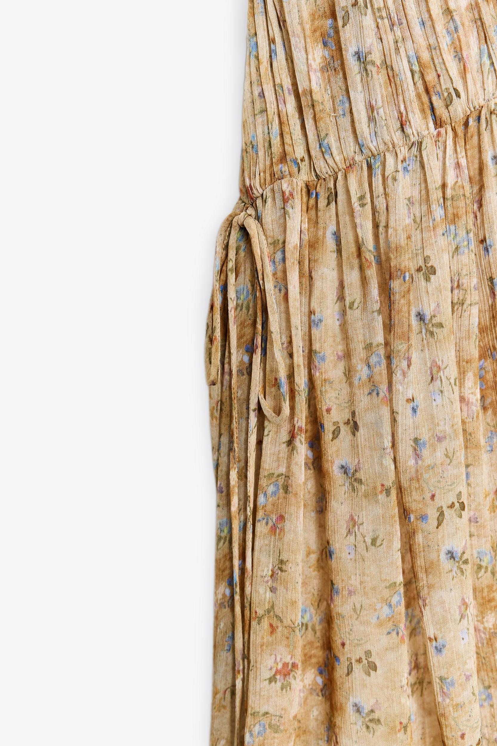 ZW COLLECTION FLORAL PRINT TOP Product Image