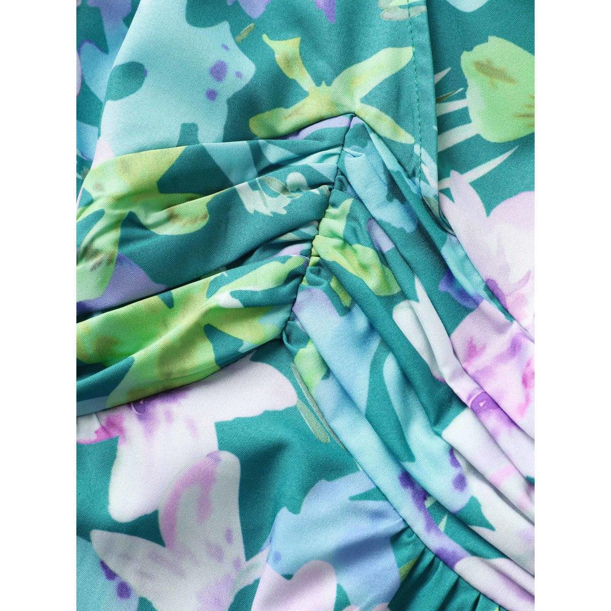 Plus Size Floral Print Pleated Ruffle Sleeve Dress Multicolor Women Elegant Pleated V-neck Short sleeve Curvy BloomChic 18-20/2X Product Image