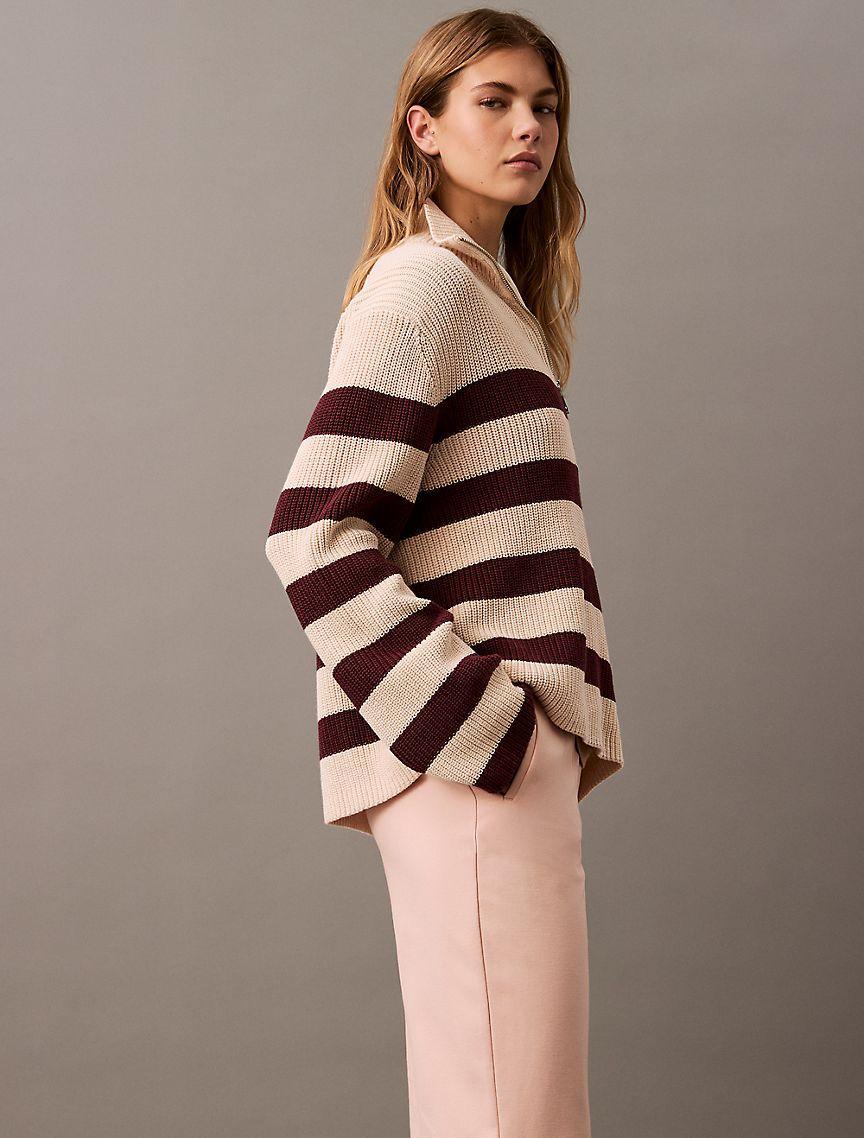 Ponte Cropped Straight Pants Product Image