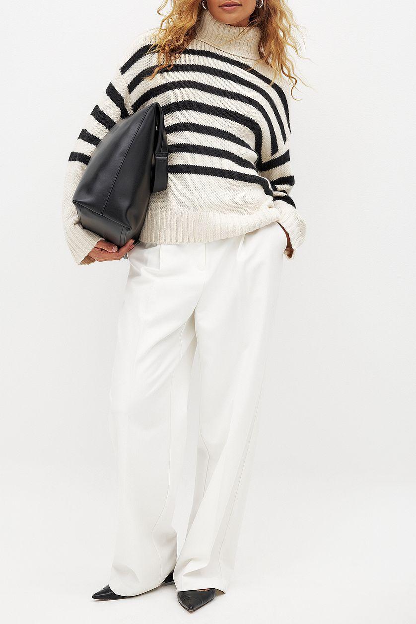 Turtle Neck Knitted Striped Sweater Black Product Image