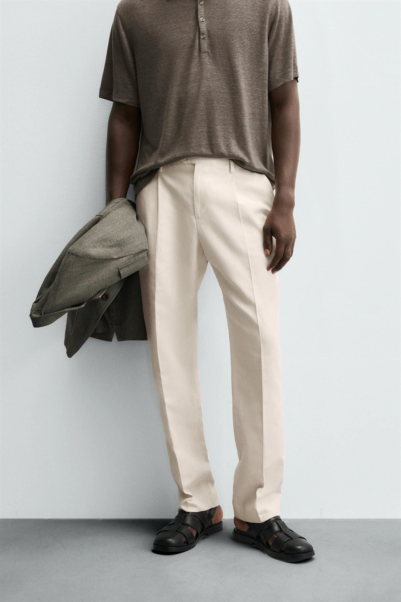 REGULAR FIT PLEATED PANTS Product Image