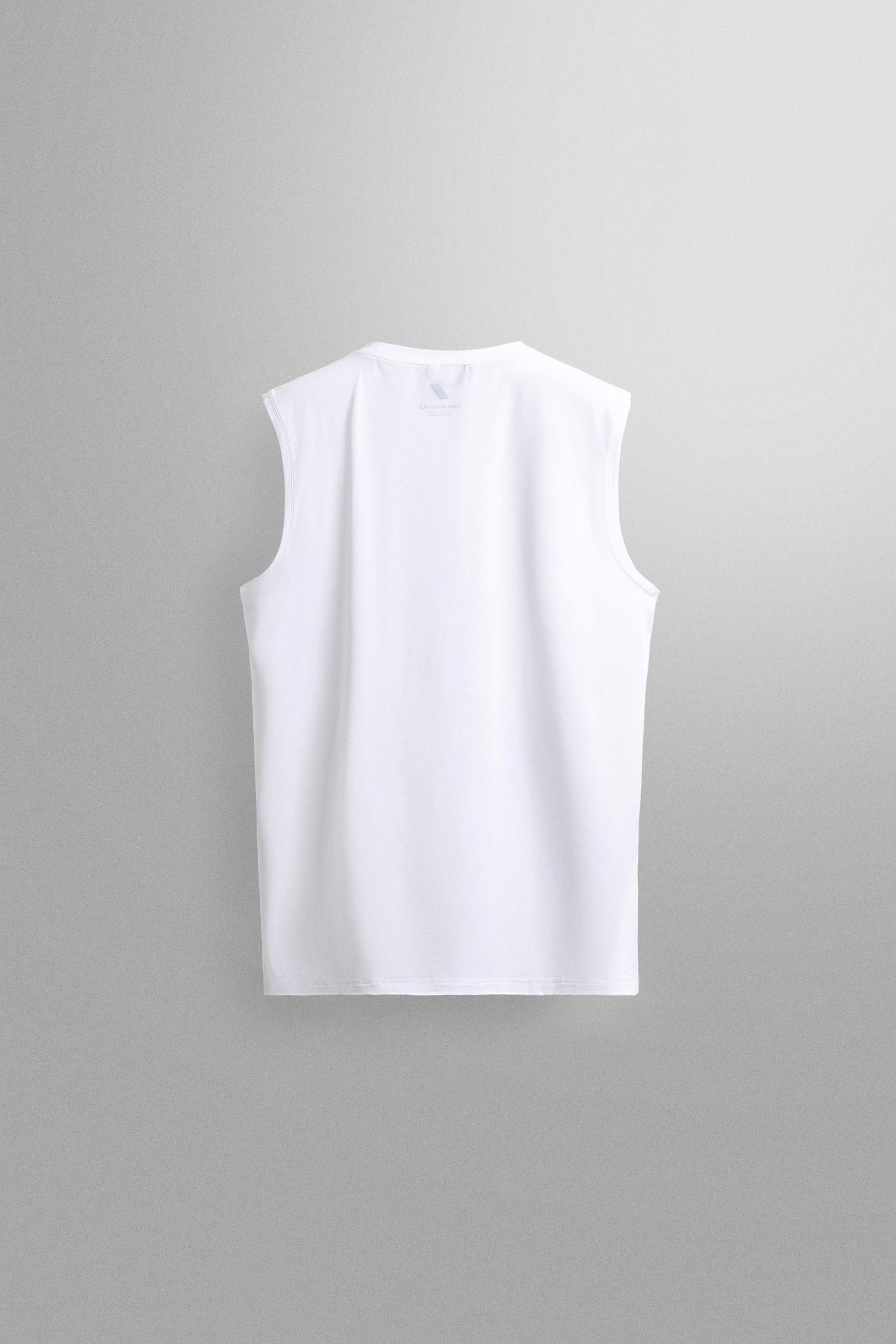 TECHNICAL TANK TOP Product Image