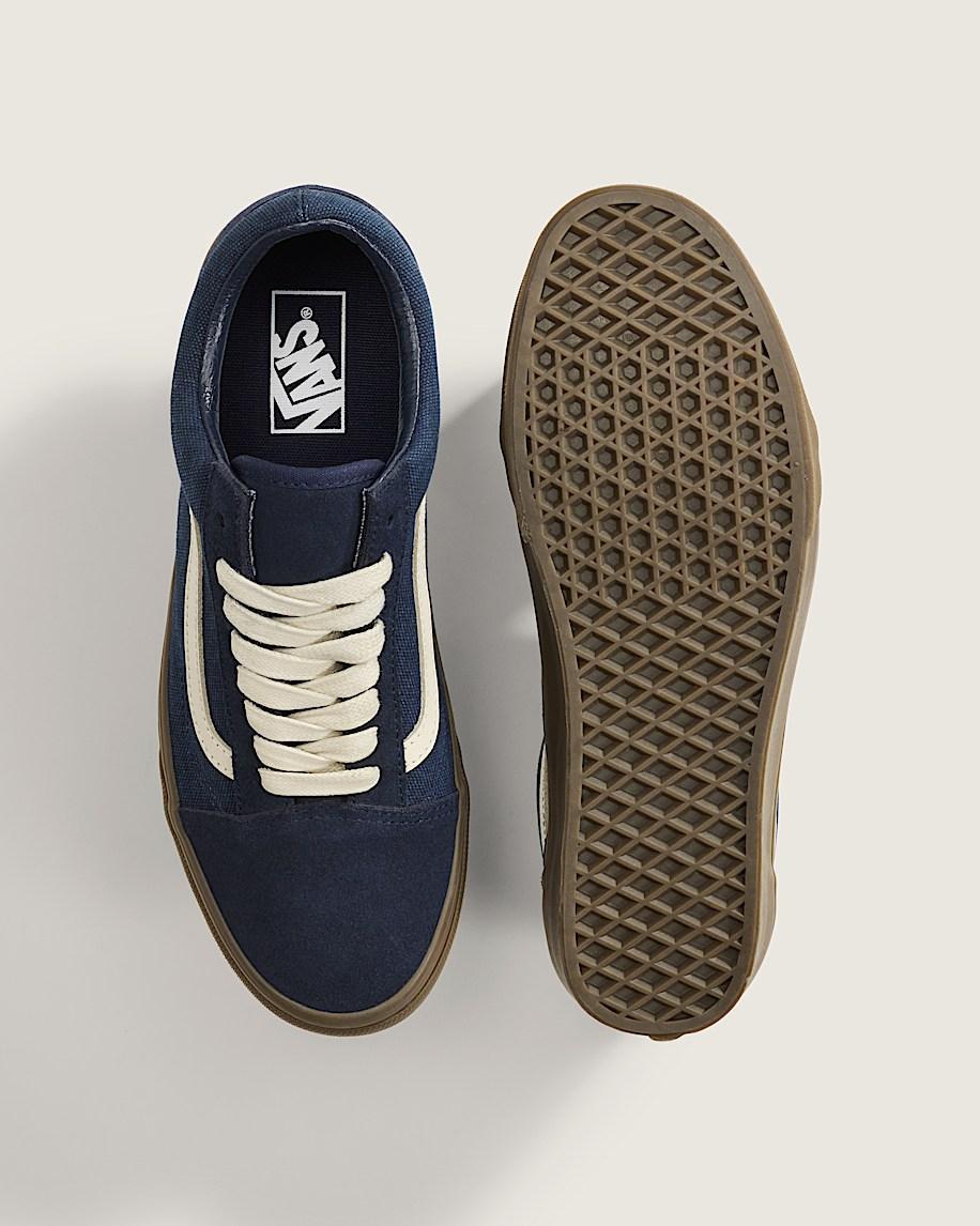Old Skool Shoe in Navy Blue / Gum| Vans US Product Image