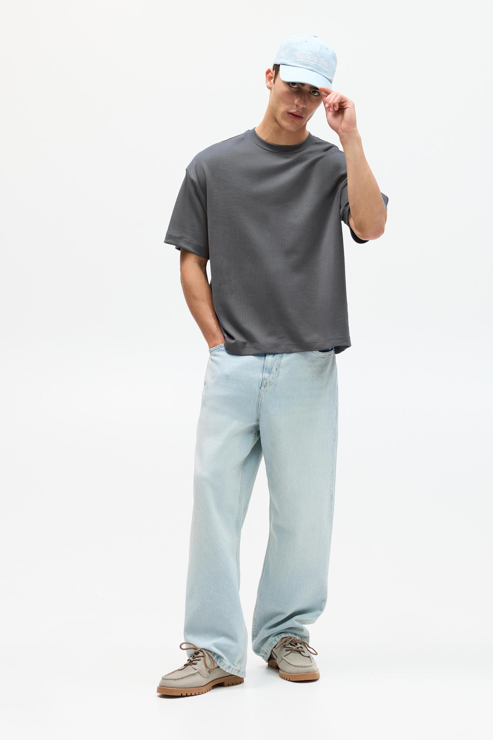 Boxy T-shirt Product Image