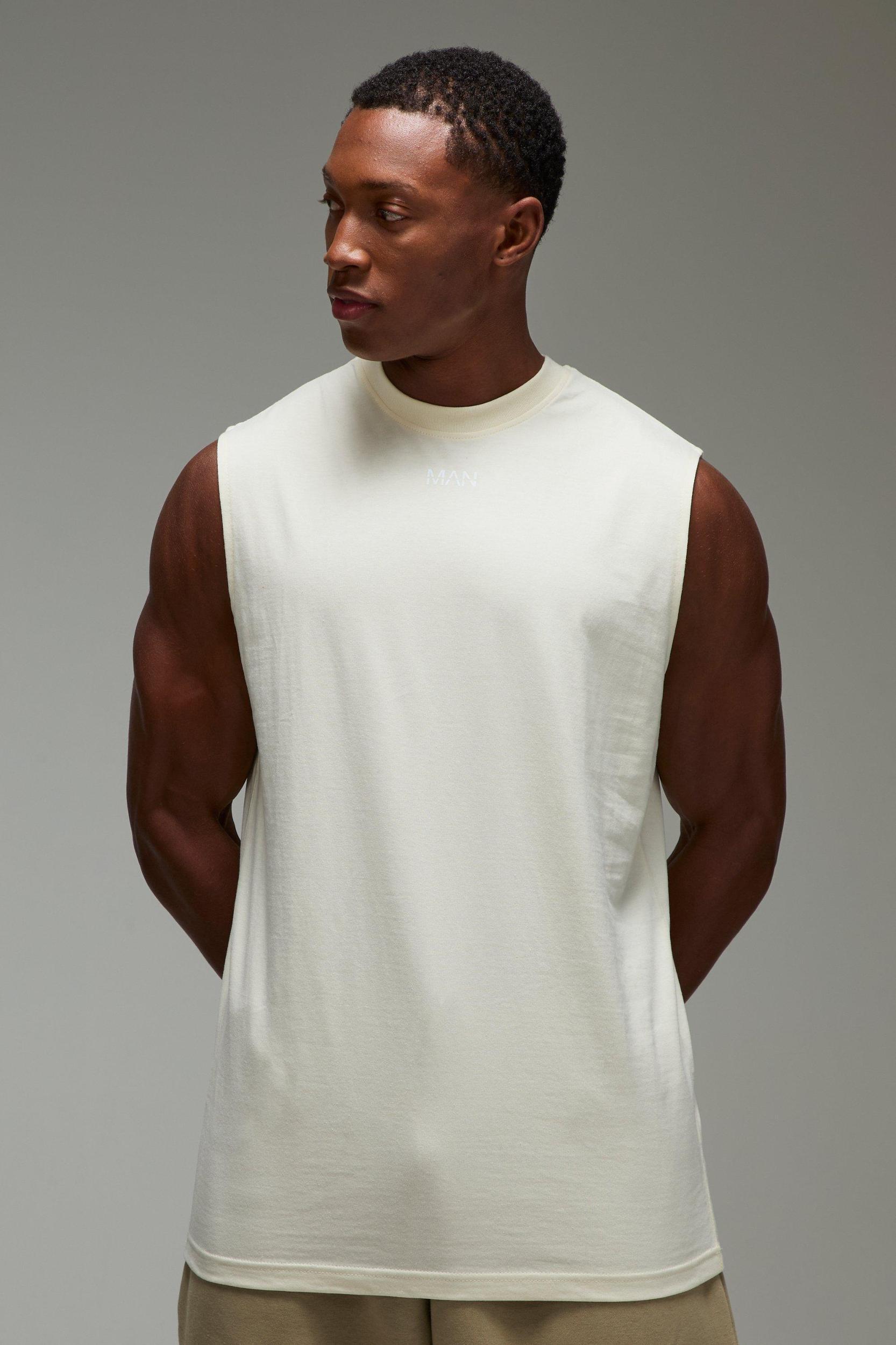 Man Reg Fit Workout Tank | boohooMAN USA Product Image