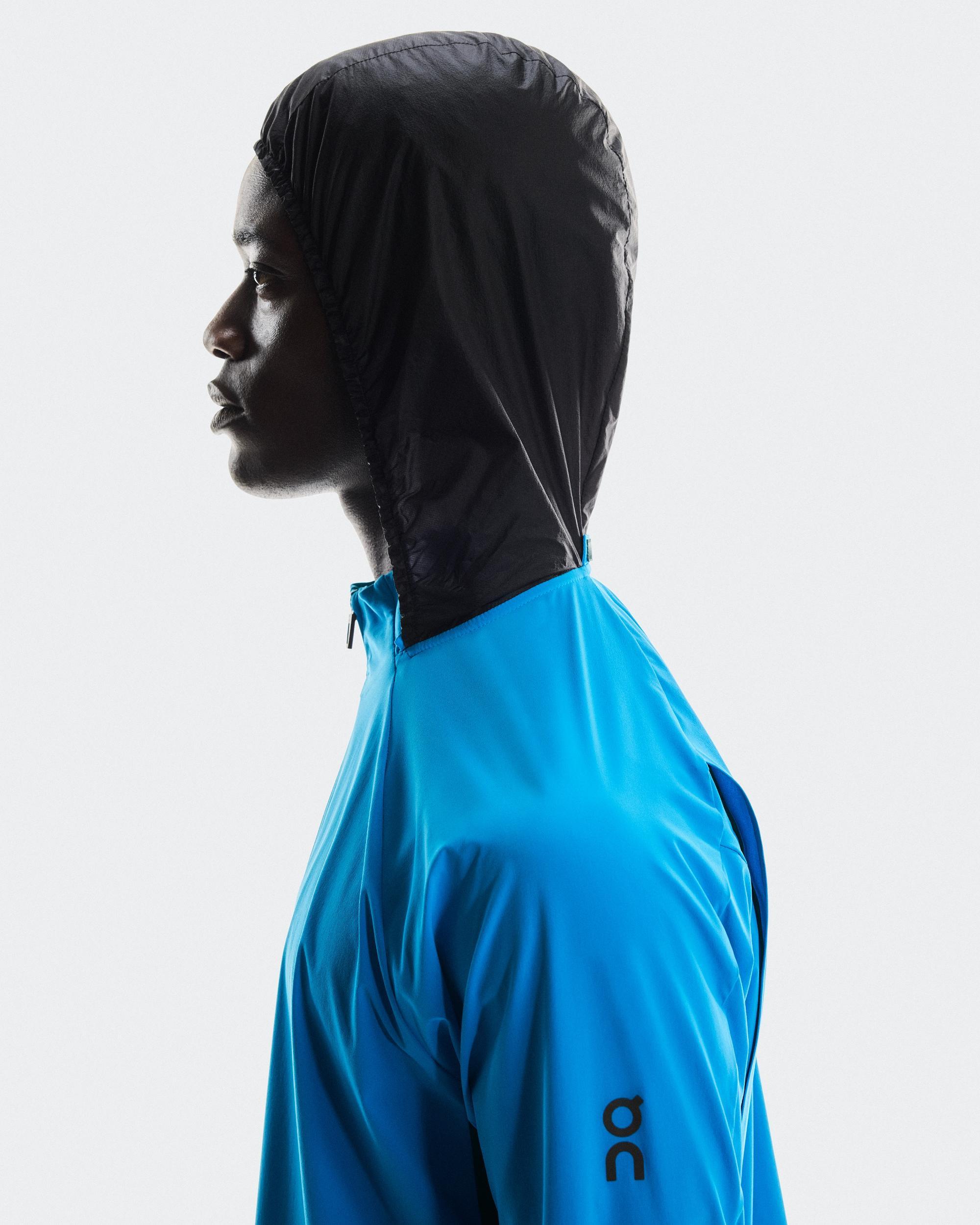 Trail Breaker: Men’s Light Midlayer For Trail Running | On Product Image