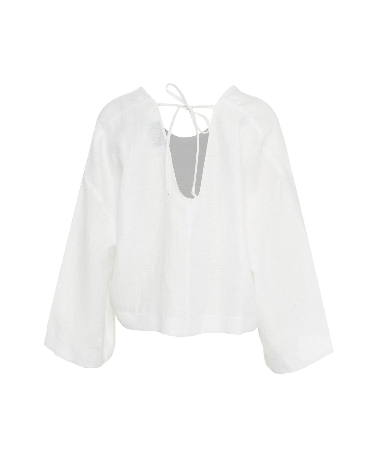 Blouse in linen blend Product Image