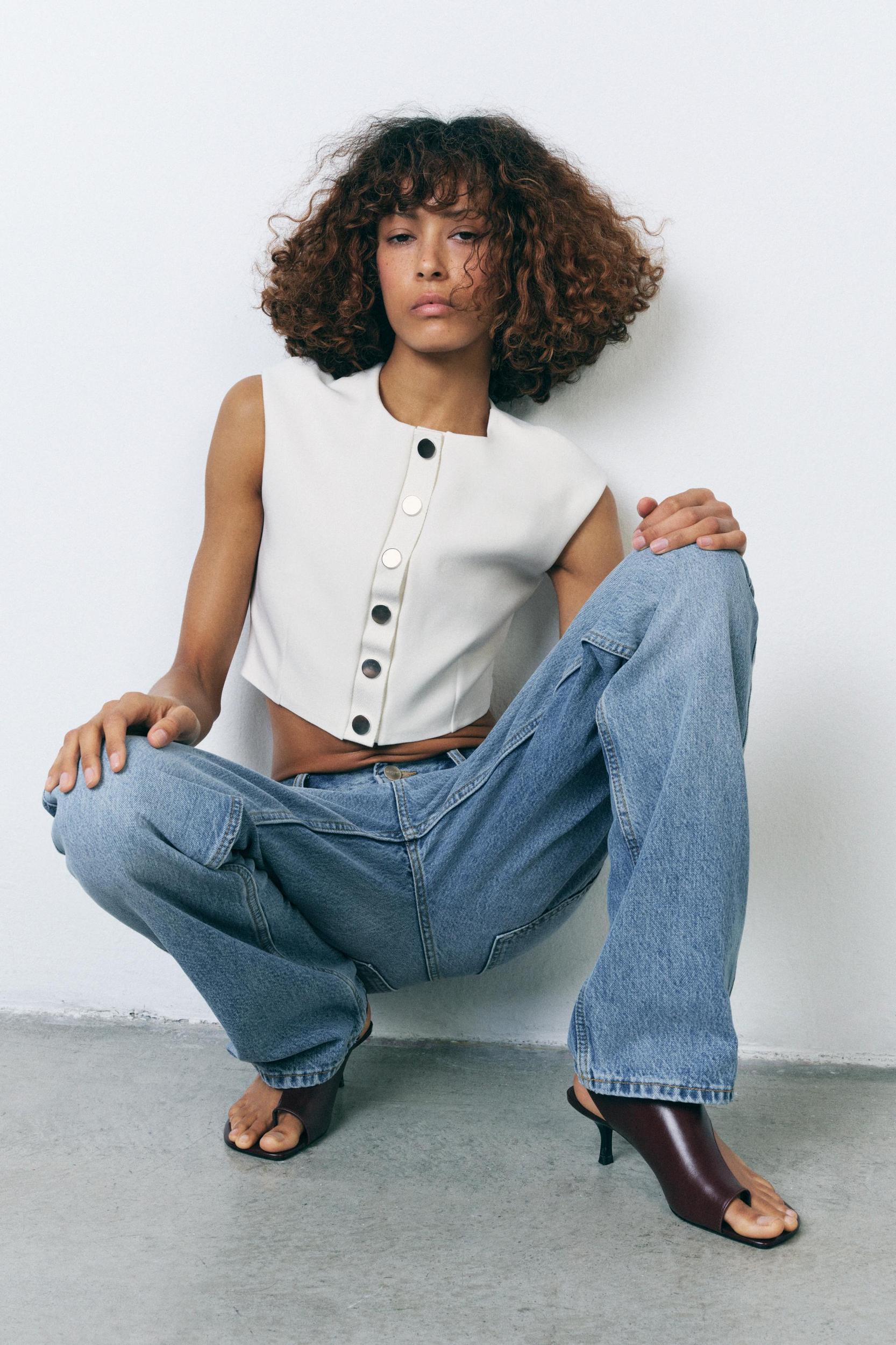 BUTTONED CREPE TOP Product Image