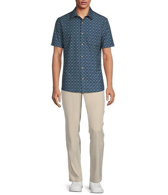 Rowm Tourister Rec & Relax Short Sleeve Medallion Print Shirt Product Image
