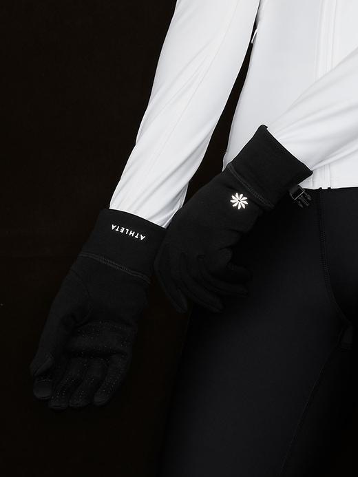 Softshell Glove Product Image