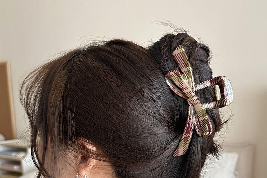 Plaid Hair Claw Product Image