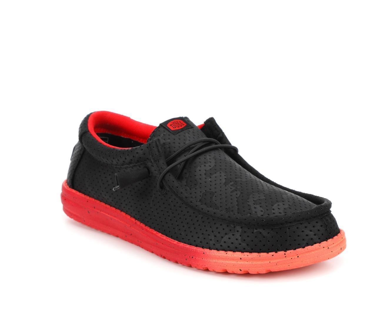 Men's HEYDUDE Wally Hot Casual Shoes Product Image