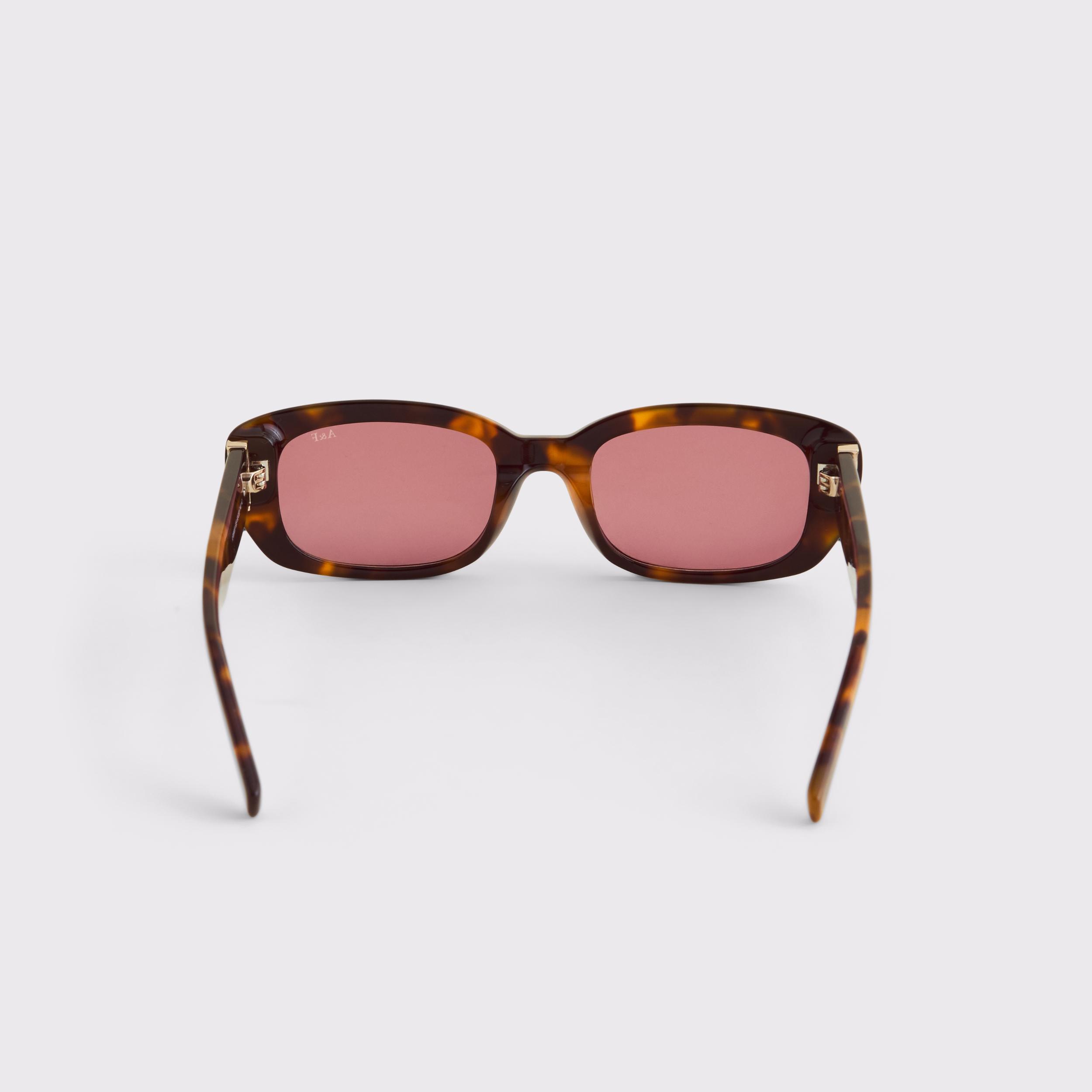 Wide Cat Eye Sunglasses Product Image