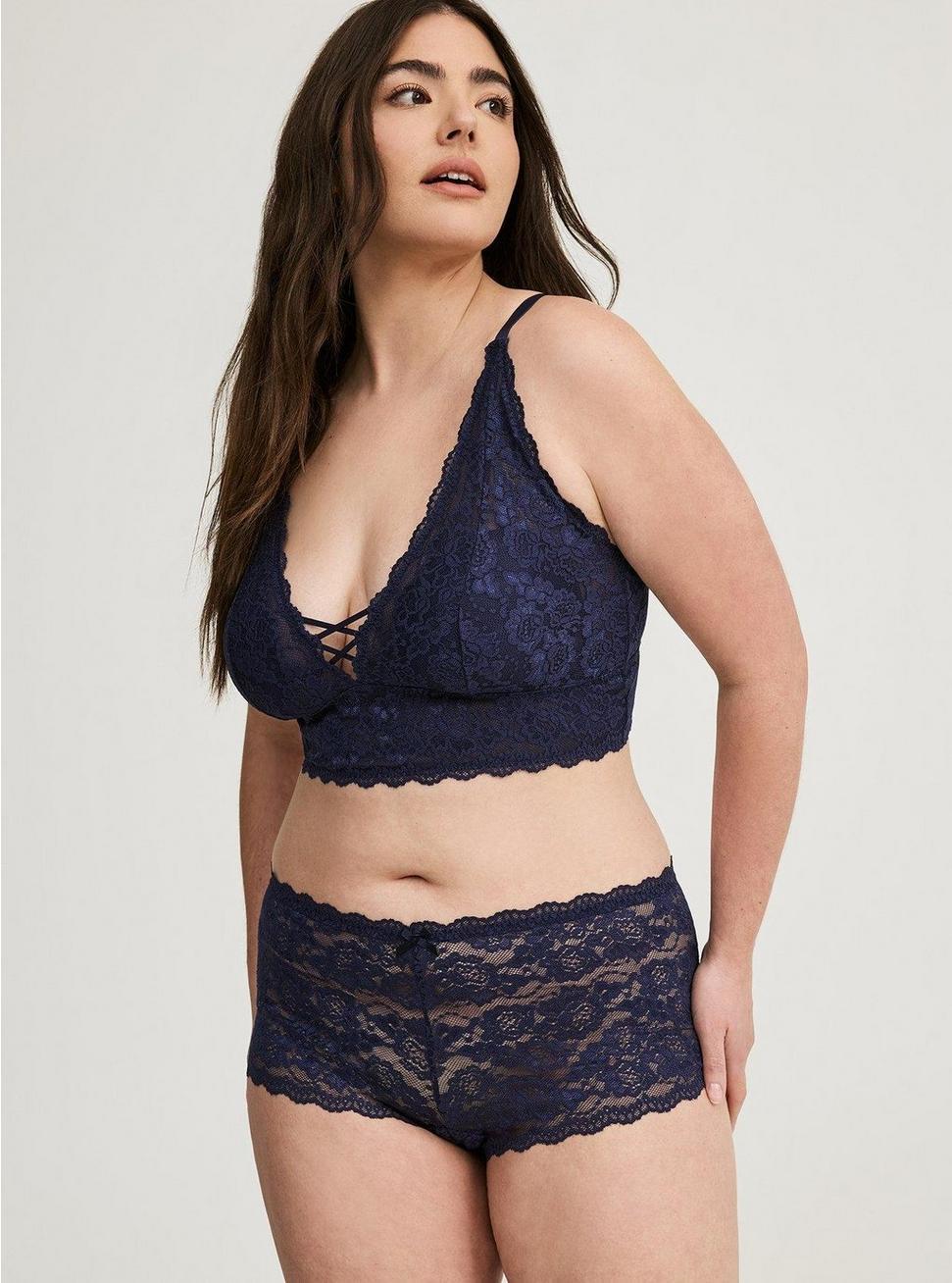 Lightly Lined Lace Bralette Product Image
