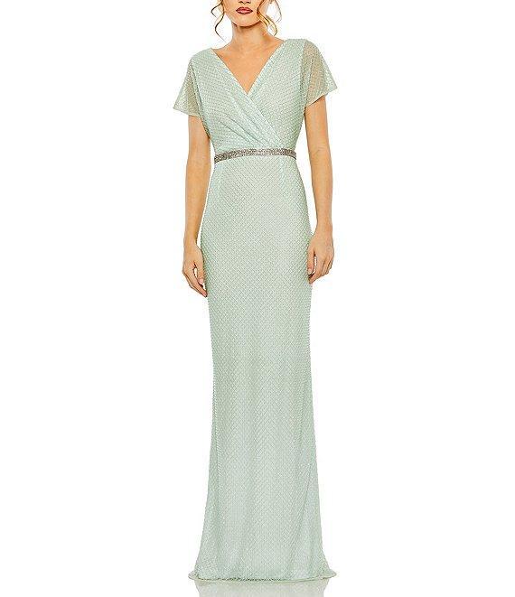 Mac Duggal Embellished V-Neck Short Sleeve Column Gown Product Image