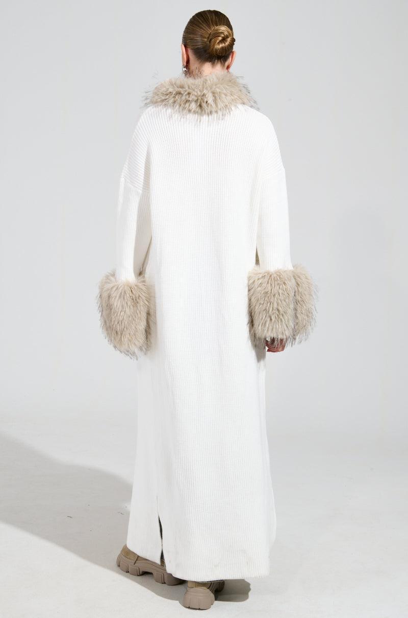 SNOWY NIGHT LONG CARDIGAN IN IVORY Product Image