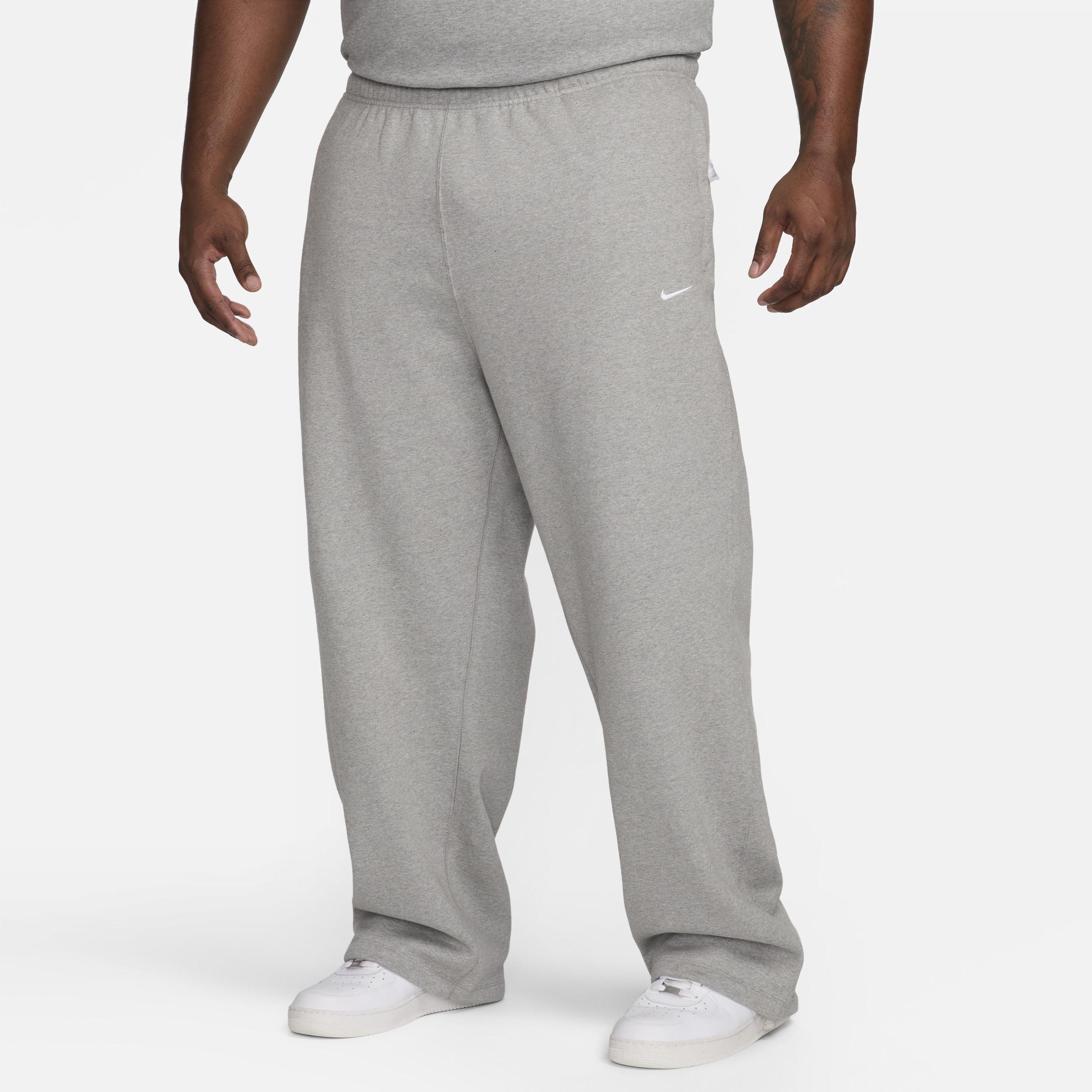 Nike Solo Swoosh Men's Open-Hem Fleece Pants Product Image
