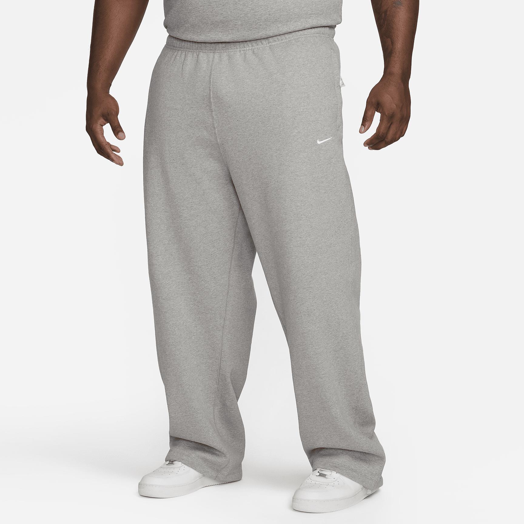 Nike Solo Swoosh Men's Open-Hem Fleece Pants Product Image