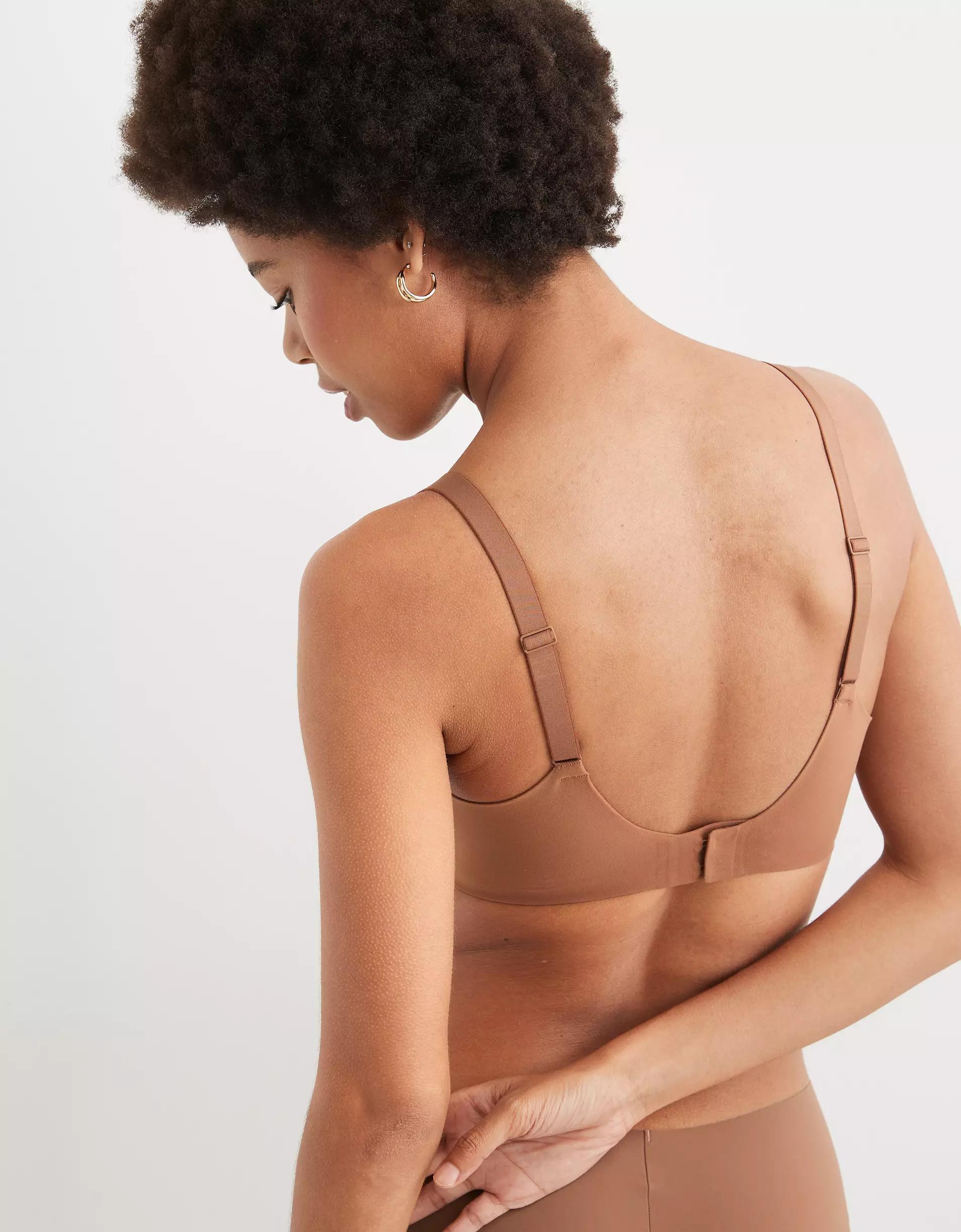 SMOOTHEZ Full Coverage Lightly Lined Bra Product Image