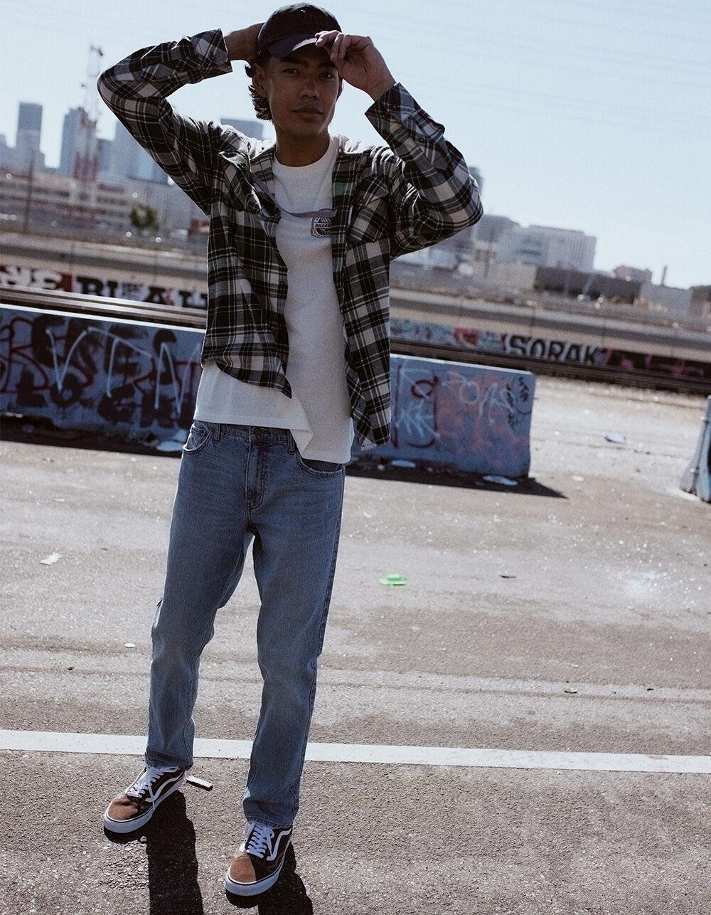 RSQ Mens Relaxed Taper Medium Tint Denim Jeans - MEDIUM WASH Product Image