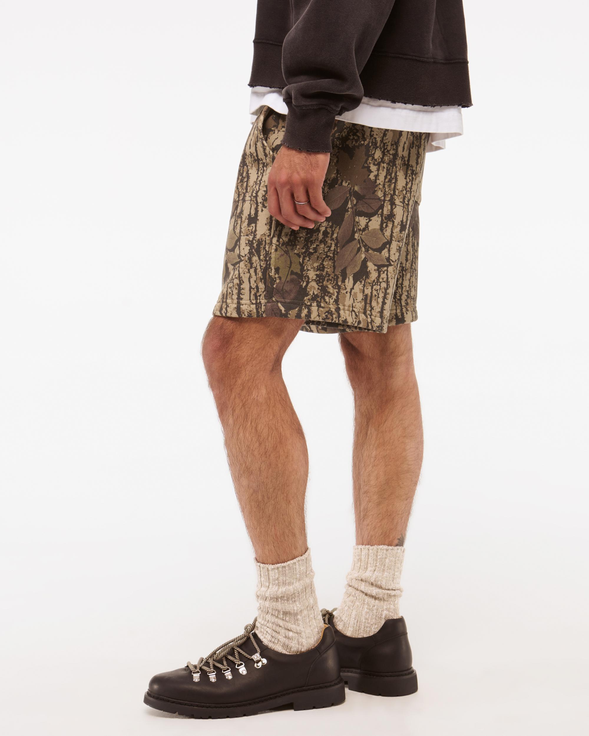 Essential Short Product Image