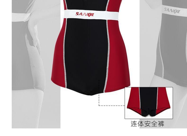 Sleeveless Color Block Swimsuit Product Image