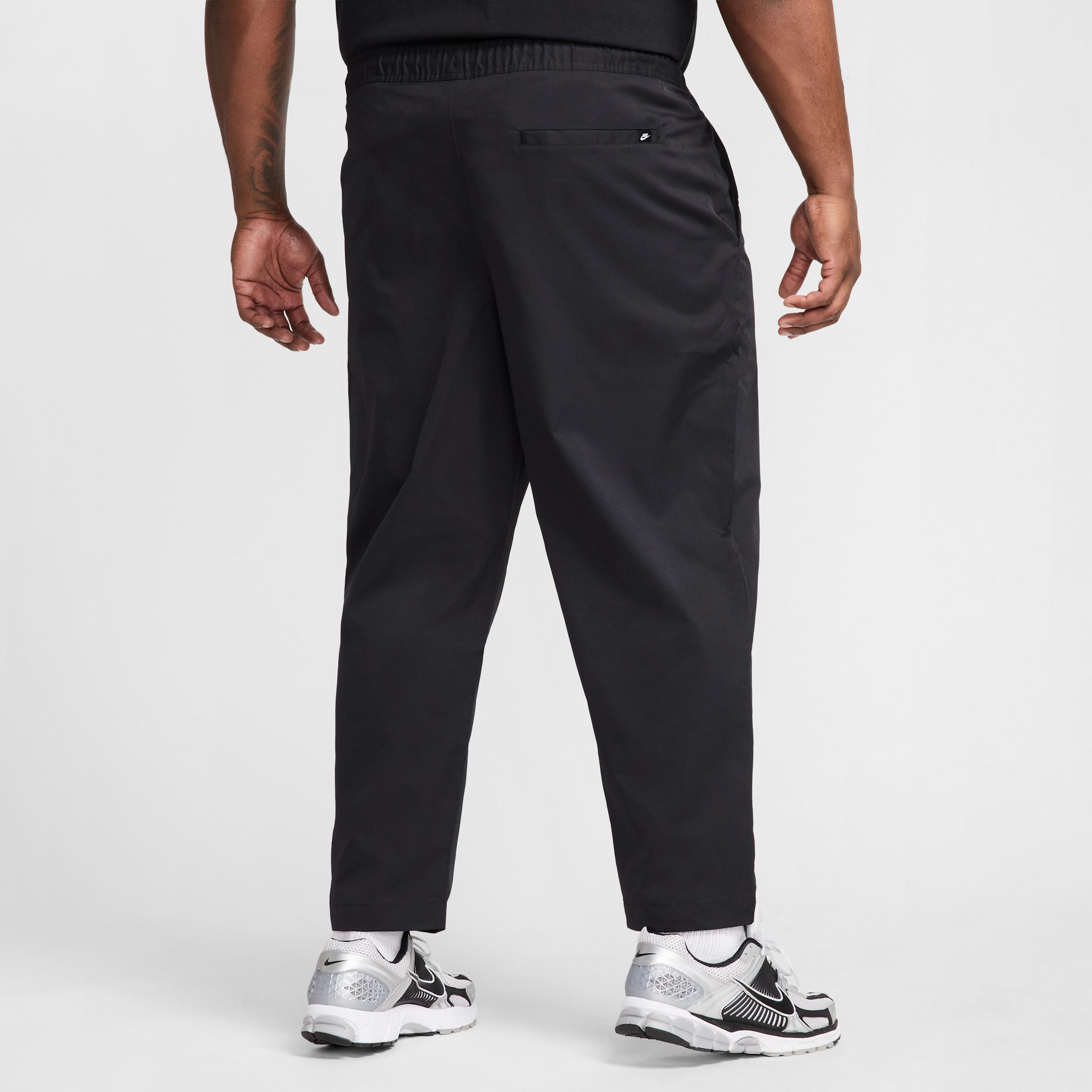 Nike Men's Club Woven Tapered Pants Product Image