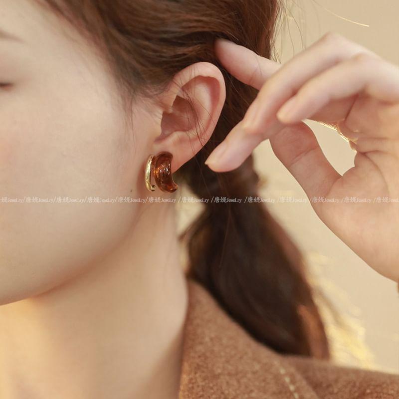 Geometry Stud Earring Product Image