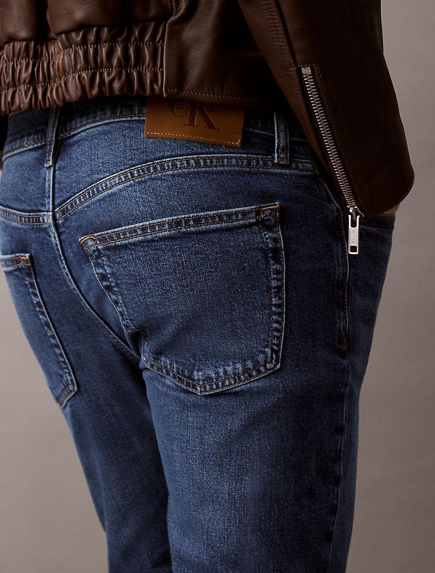 Slim Tapered Jeans Product Image