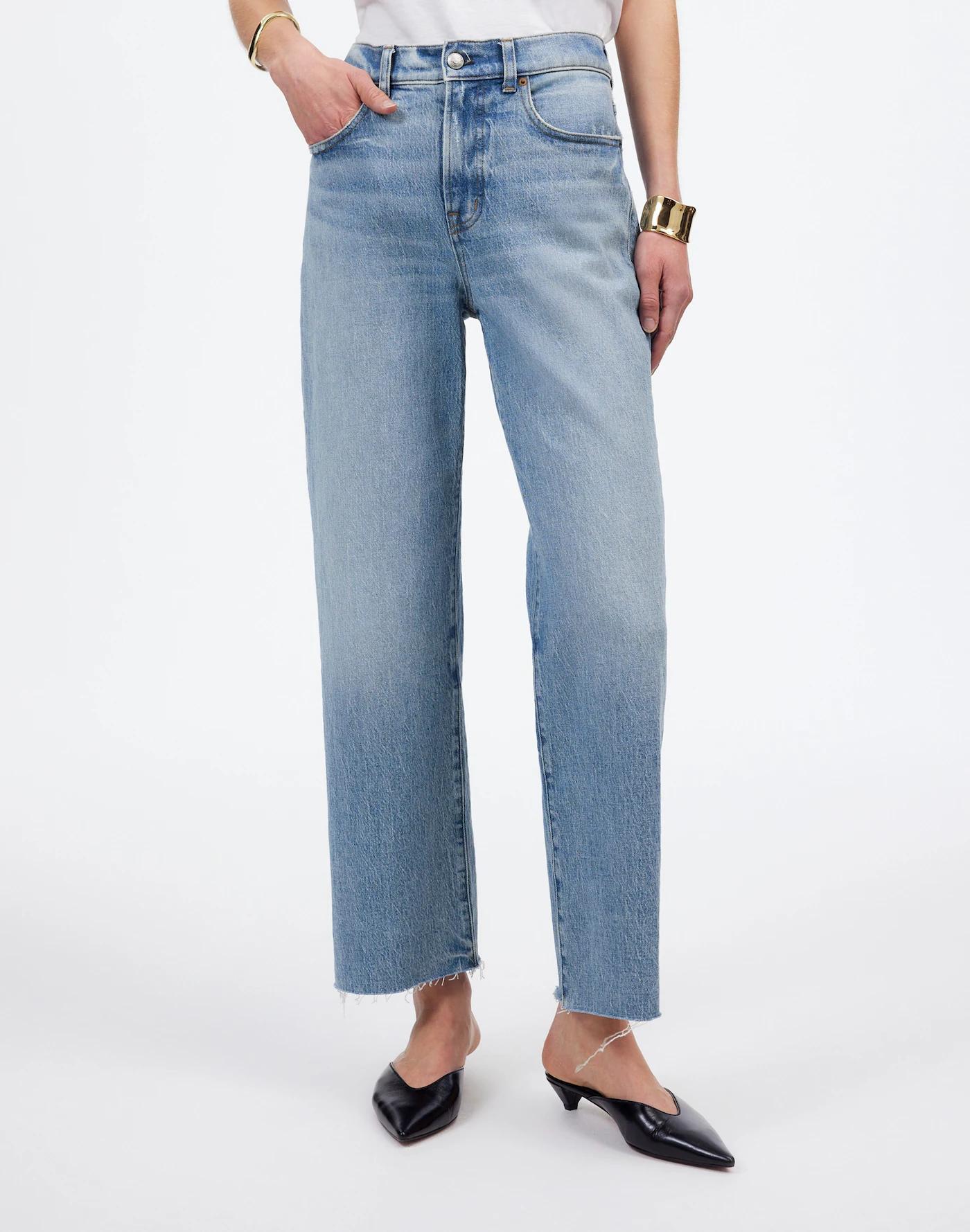 The Perfect Vintage Wide-Leg Crop Jean Product Image