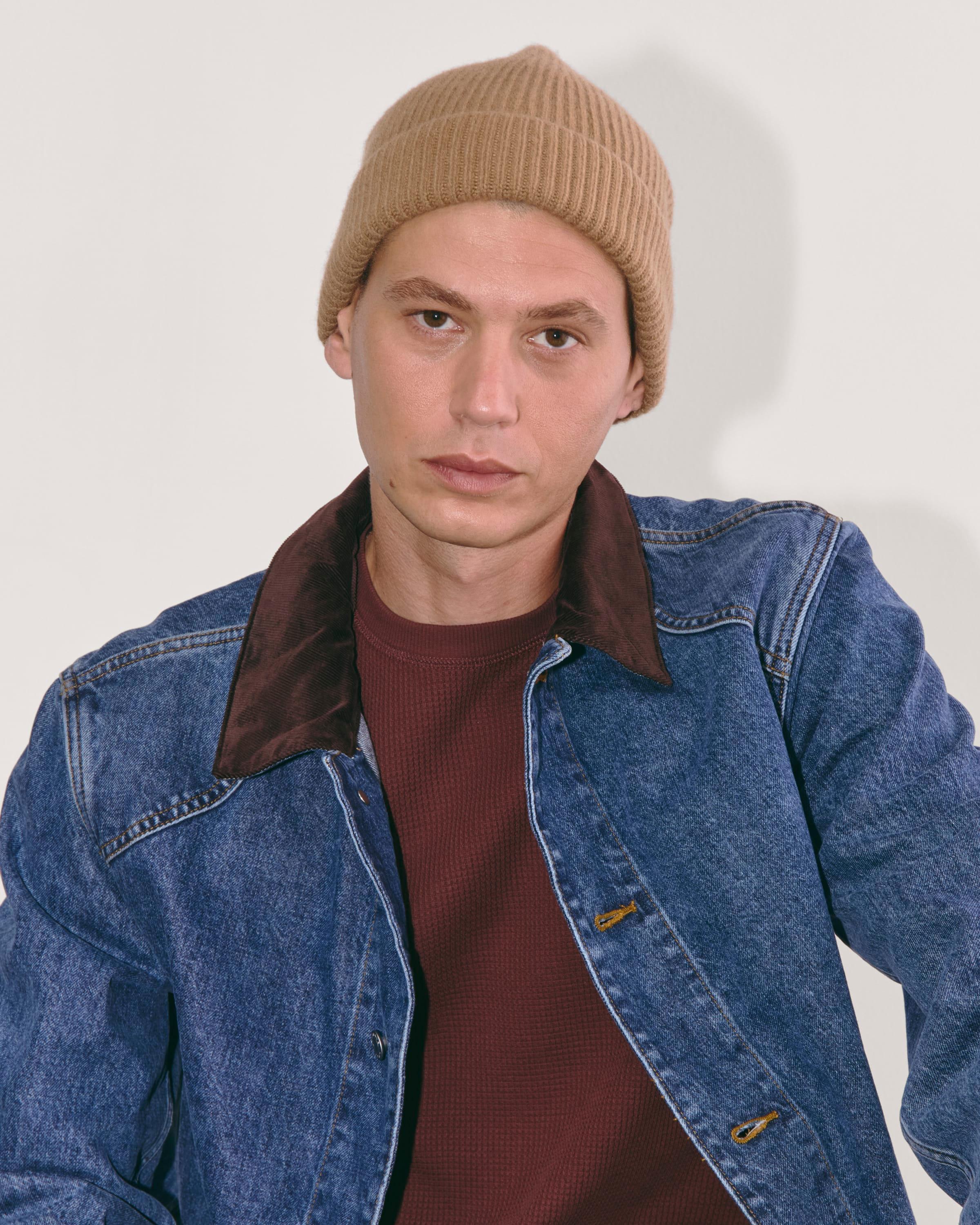 The Cashmere Ribbed Beanie Product Image