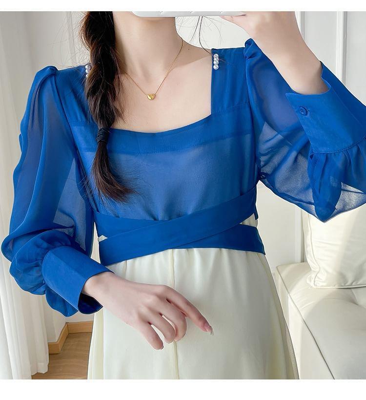 Maternity Mock Two-Piece Puff-Sleeve Two-Tone Midi A-Line Dress Product Image