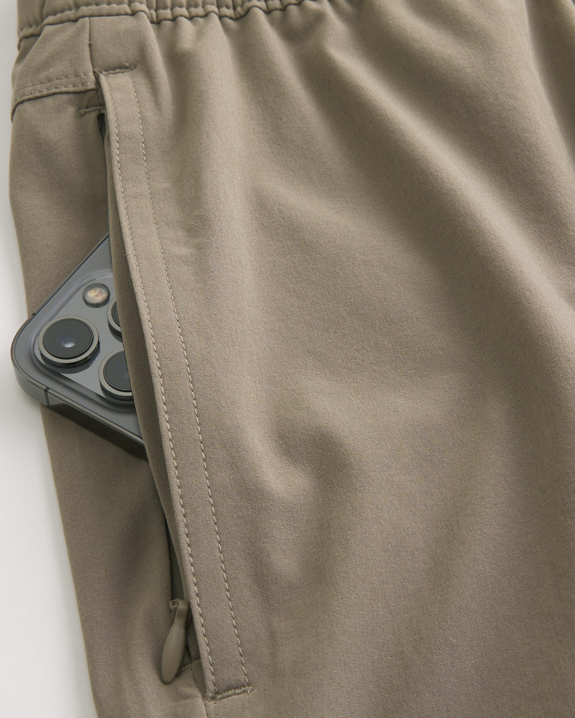 Hybrid Active Shorts 5" Product Image
