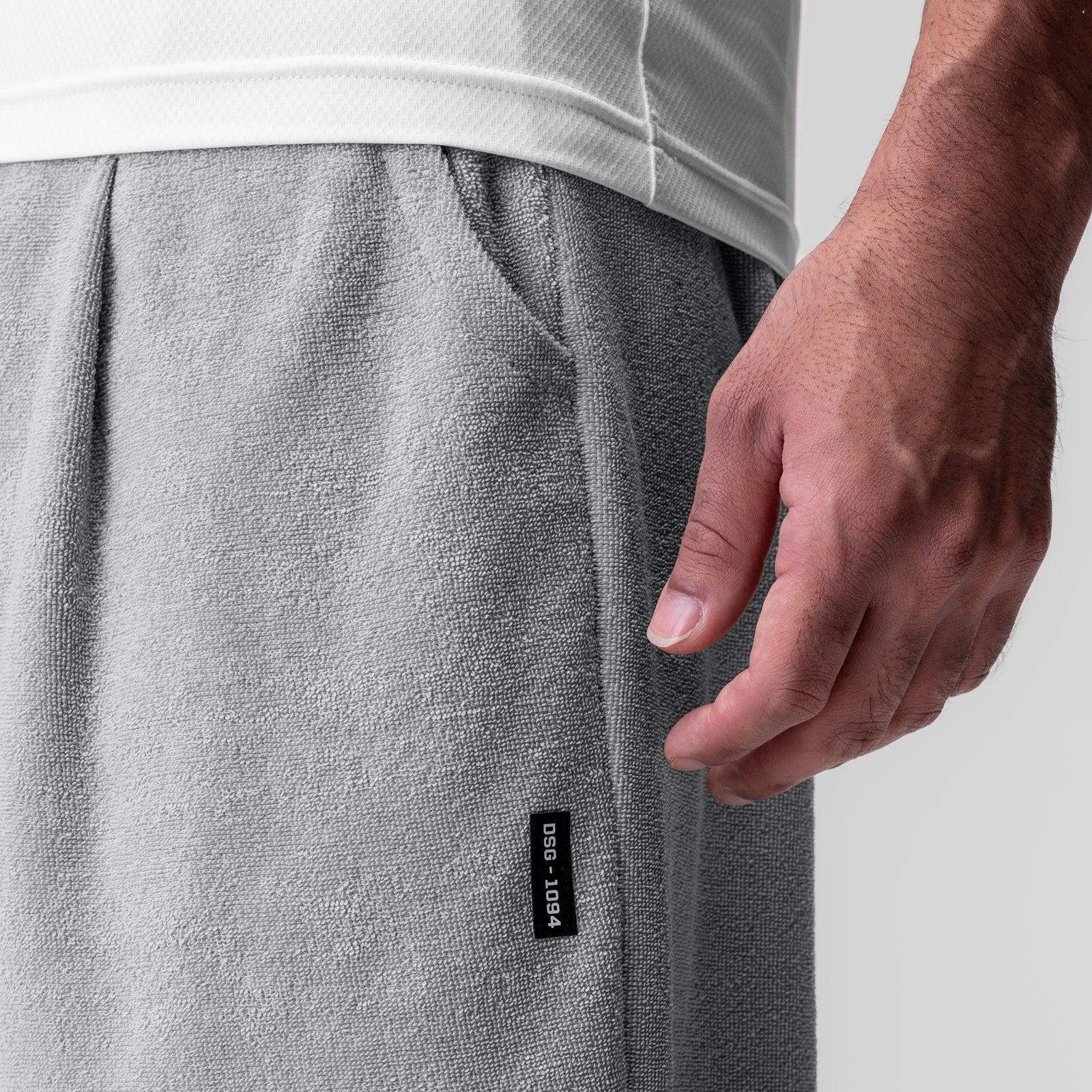 1094. Towel Terry Relaxed Short - Light Sky Product Image