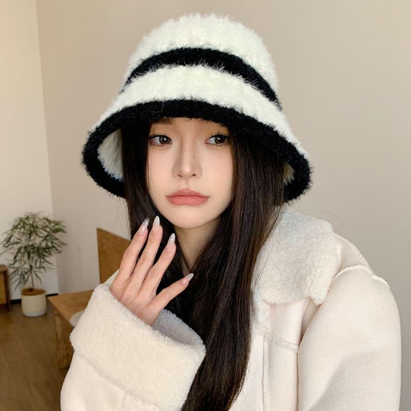 Striped Faux Shearling Bucket Hat Product Image