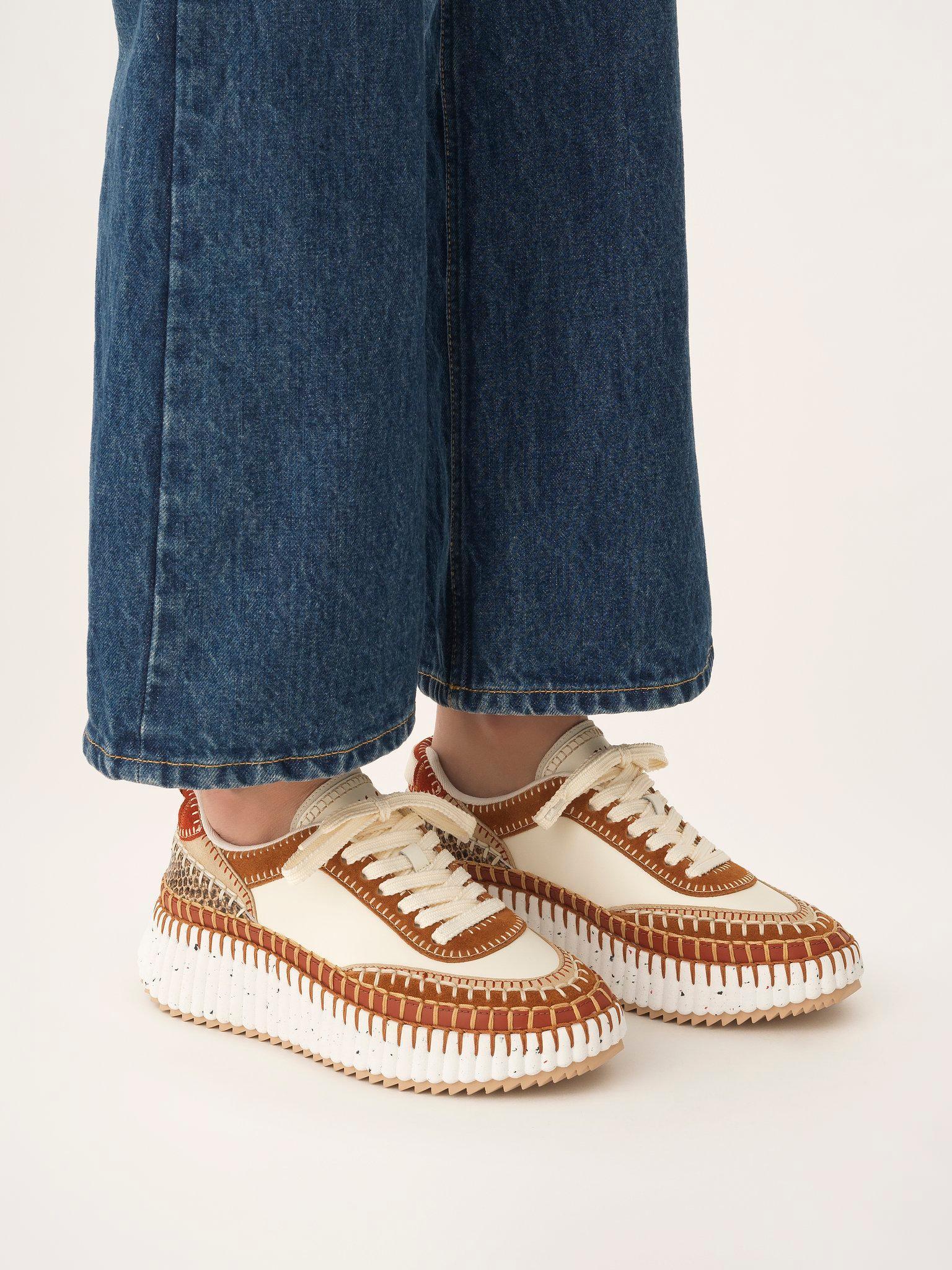 Nama sneaker Product Image